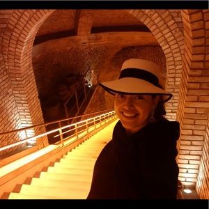 Meet your Posher, Karen